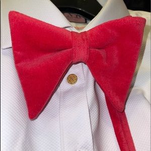 Handmade Over stuffed “Tom Ford style” bow tie.
